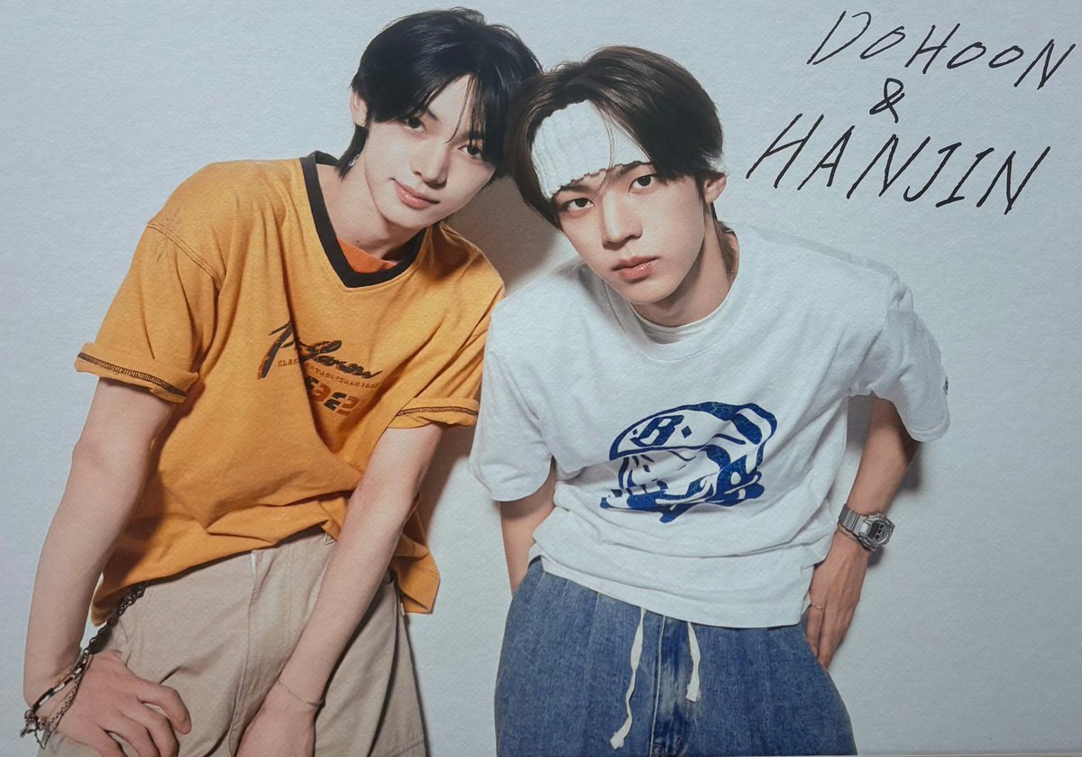 inonuary's tweet photo. dohhan jarang disatuin pas photoshoot sekalinya disatuin MANTEP BANGET CUY https://t.co/iJUzfV3OXM