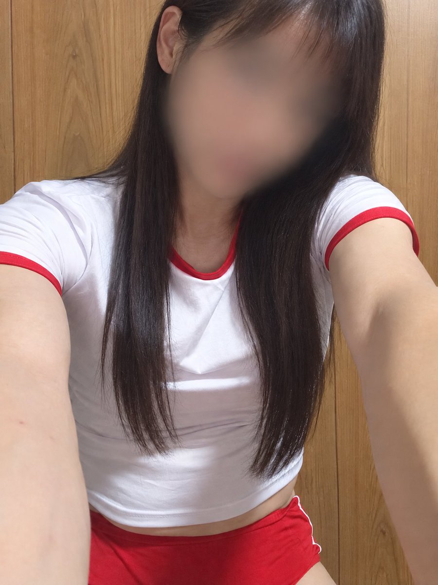 josoukaruka's tweet photo. こんにちは!るかです🐬❤️
雨降���多いですね！🐱
るかは、お部屋で、
コスプレして過ごしてます！❤️
#THE女装家 
#女装 https://t.co/4NRVG2x5Uz