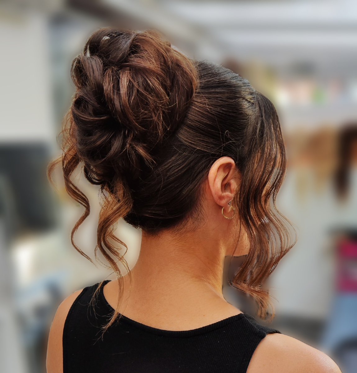 dilkgv's tweet photo. Becky 🩷
I absolutely love this amazing person and makeup artist @rebeccatoltonmua 😍
Becky is a very talented makeup artist. Definitely check her out if you're looking for bridal or occasion makeup 😊
What an honour to style her beautiful hair for https://t.co/dRNWmPG3lO