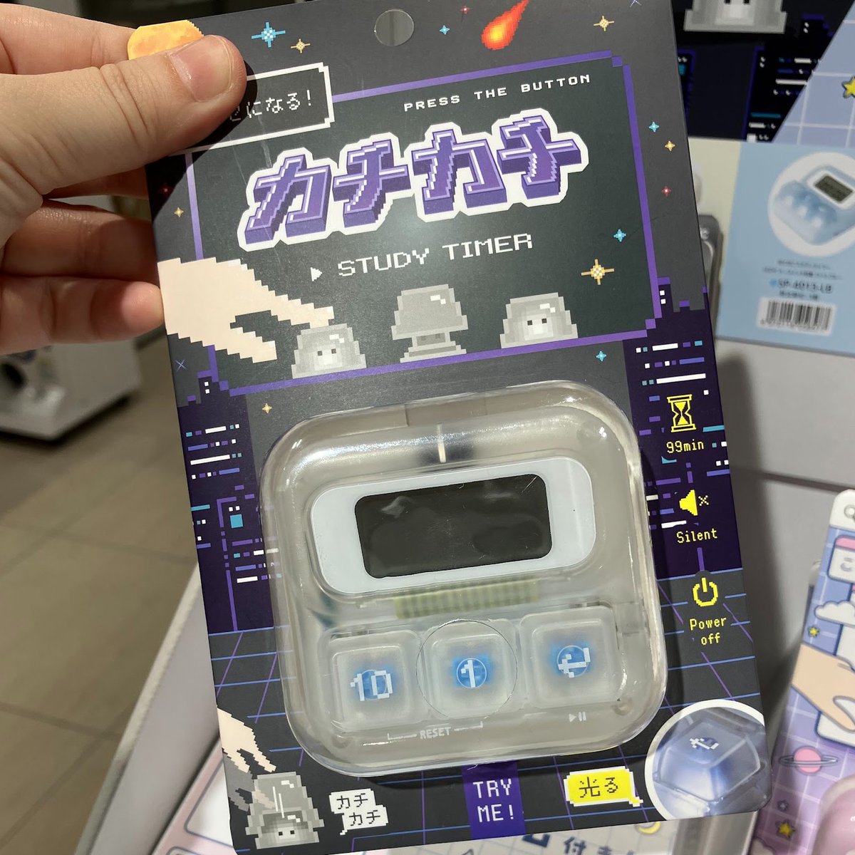 Hands_Sapporo's tweet photo. カチカチ、ぽこぽこ、2種類の感触を楽しめる新感覚のスタディタイマー⏱️メカニカルキーボードの打鍵感がお好きな方におすすめ！LEDでキーが光ります。

「ソニック　カチカチスタディタイマー／ぽこぽこスタディタイマー　各　1,980円（税込）」

（文具コーナー）
#ハンズ札幌店 https://t.co/3opuTt3VOH