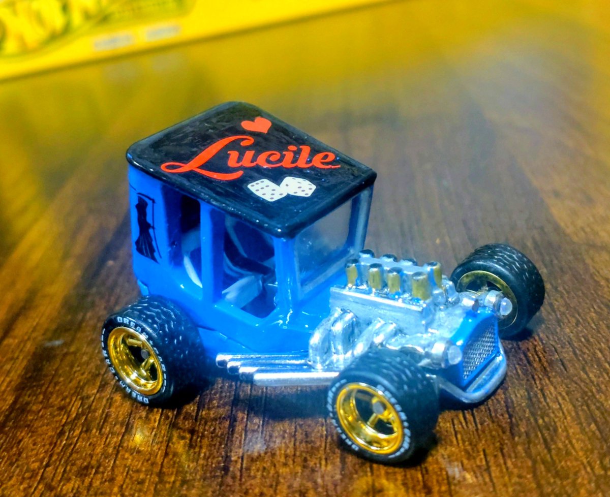 rXd26SbuMAcyKjZ's tweet photo. UNCERTAIN-T🤤🔥🔥🔥🔥🔥🏁🇺🇲
#ホットウィール
#HotWheels
#UNCERTAIN-T https://t.co/4bLeYG5utt