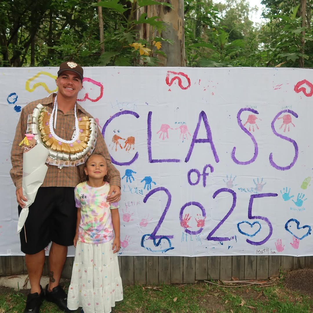 pombo_junior's tweet photo. My girl, so proud 🎓🤩🫶🏼 https://t.co/rOK9jY9M3x