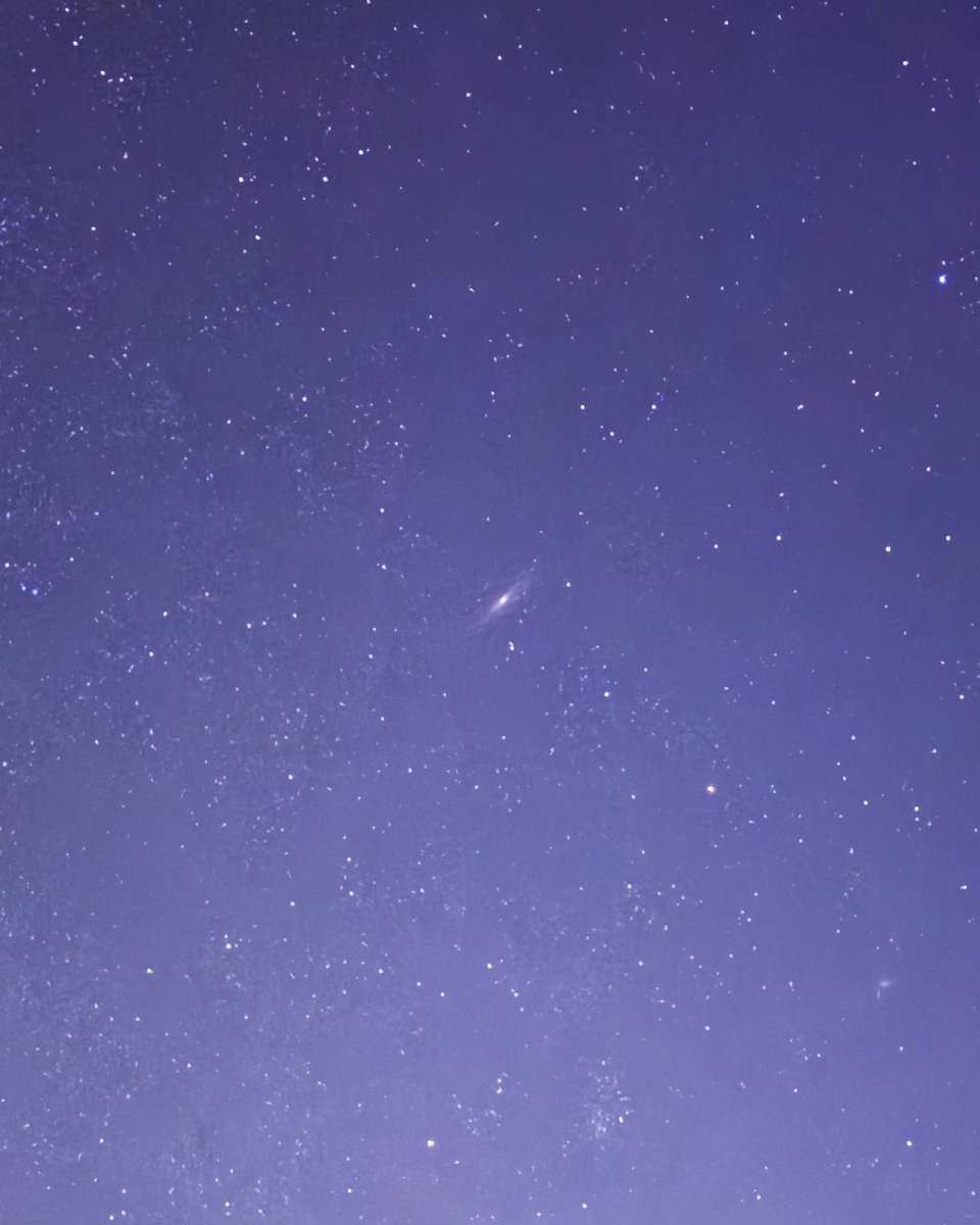 sage_astr's tweet photo. just captured andromeda galaxy on iphone https://t.co/LxwLTKpqTx