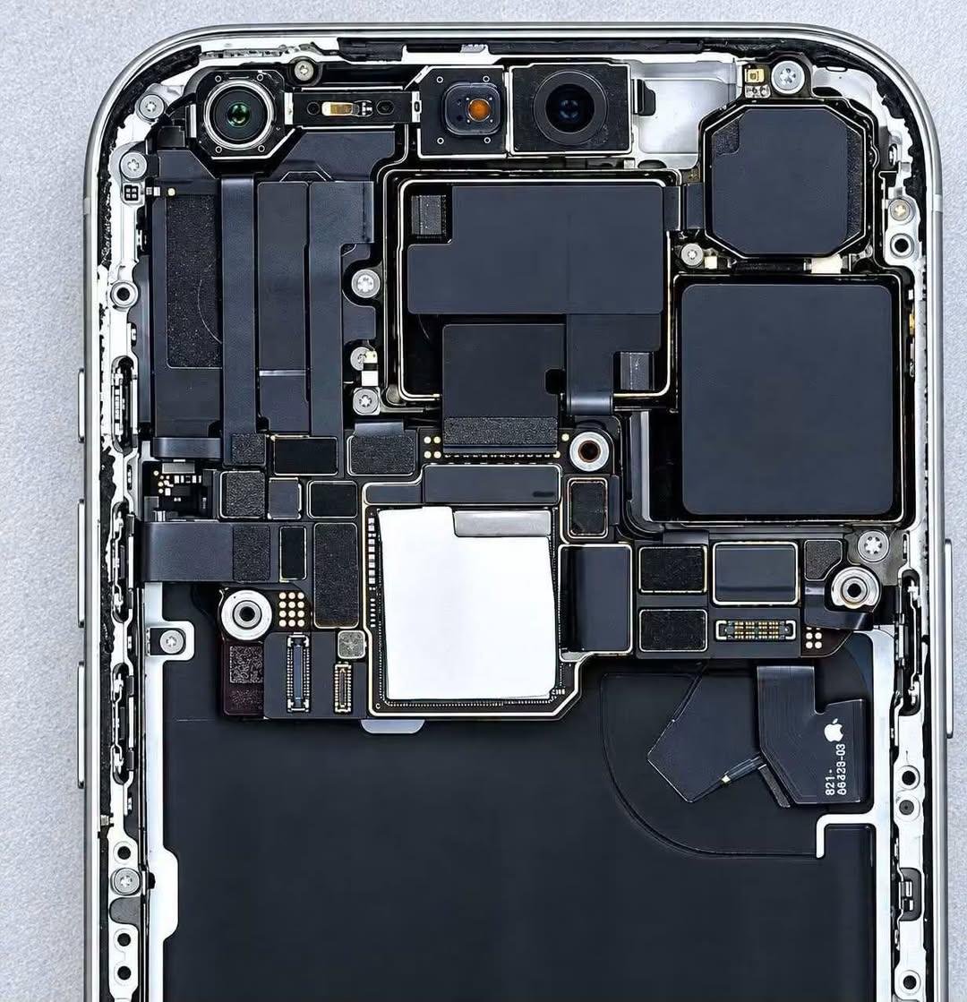 kro_roe's tweet photo. I didn't know the iPhone had UDC either. I only found out about it today. https://t.co/iaaSyo7Luu