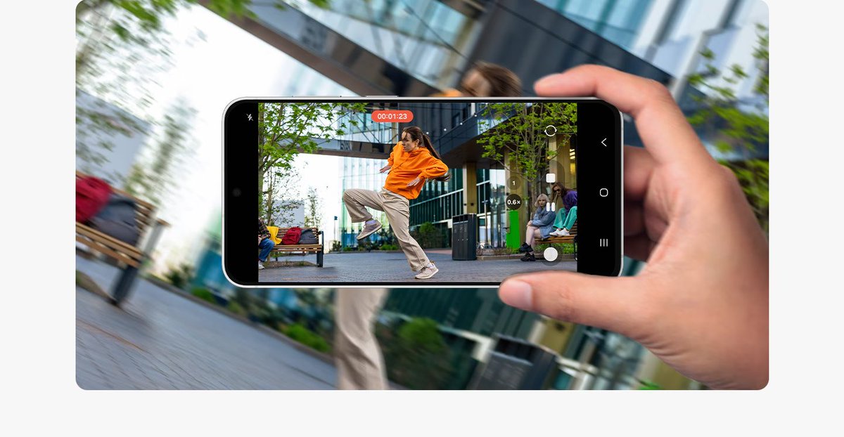 stufflistings's tweet photo. Q7. Which Galaxy S26 FE camera feature keeps your videos at horizon level even when you rotate the phone 360 degrees?

A. Super Steady Horizontal Lock
B. Super Steady Gaming Controller

#GalaxyS26FE #Samsung #WinGalaxyS26FE https://t.co/yqz23VgFtH