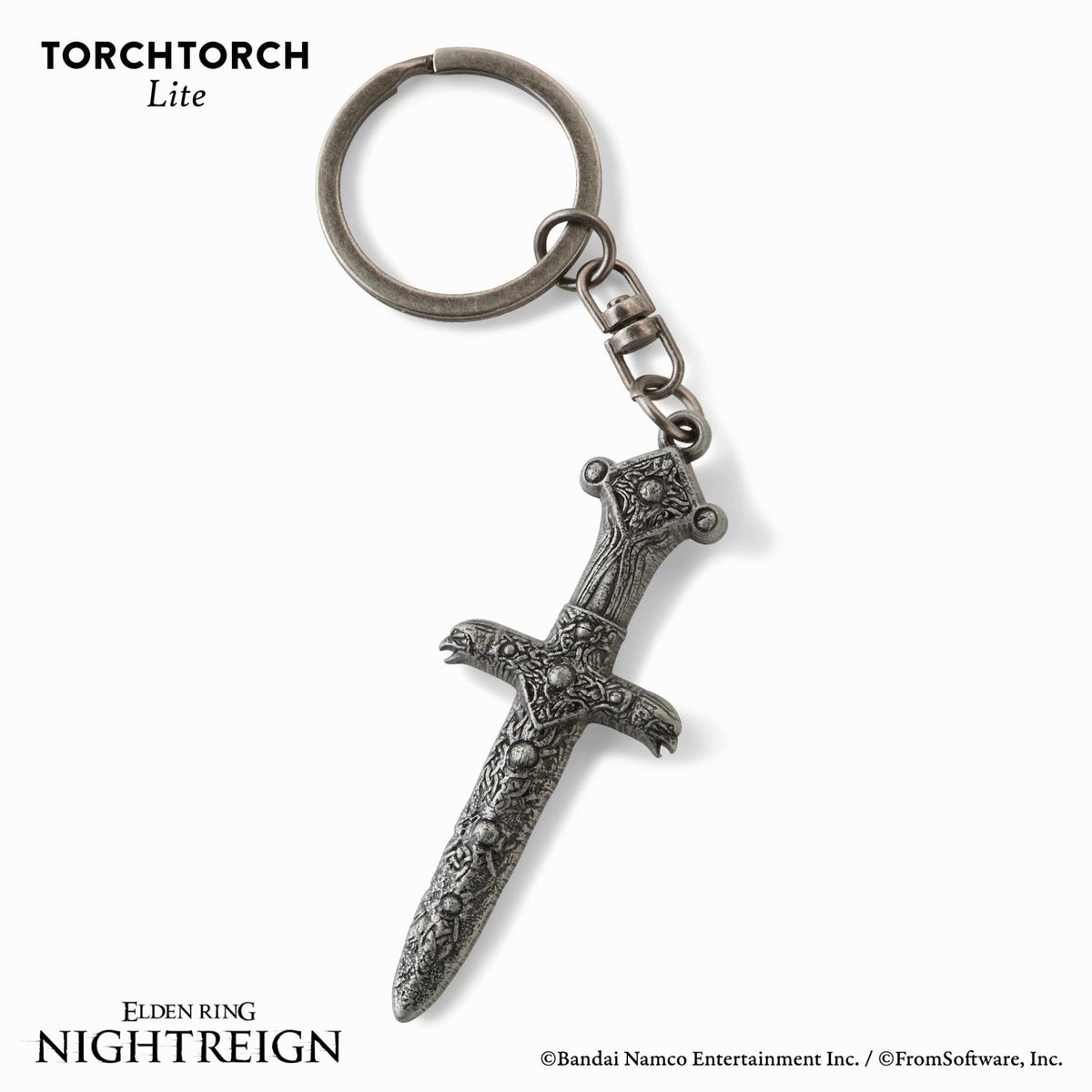 denfaminicogame's tweet photo. 『エルデンリング ナイトレイン』“マップアイコン”のマグネットや“夜の王”のキーホルダーが欲しすぎる。9月30日から新宿でポップアップストアを開催
https://t.co/0AOqKoAWCg

グラディウス、エデレ、ピタパンを刺繍した今治タオルハンカチや『エルデンリング』石剣の鍵キーホルダーなども先行販売 https://t.co/OKX6WLsv9R
