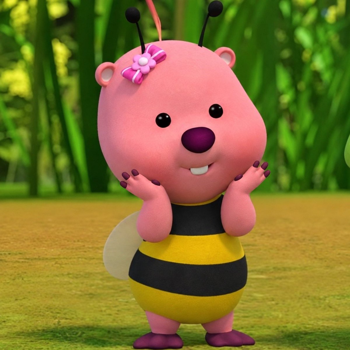 keonmood's tweet photo. 🐝🩷 https://t.co/iudDepmFld