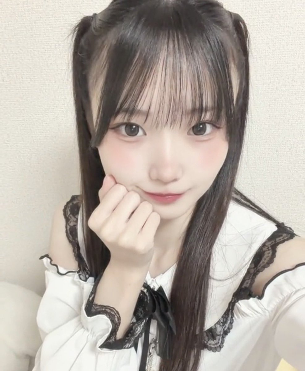 owl_miku's tweet photo. おばんです🌙🐈‍⬛

本日は19:00〜24:00でおきゅいん.ᐟ.ᐟ

私服で行く予定です❤︎
ご帰宅お待ちしてますദ്ദി＞ᴗ＜)🎀✧ https://t.co/o3pT59bT1K
