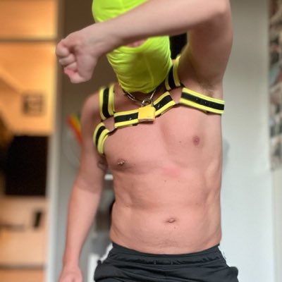 PisserSub's tweet photo. #NeuesProfilbild https://t.co/TFDBESxfMU