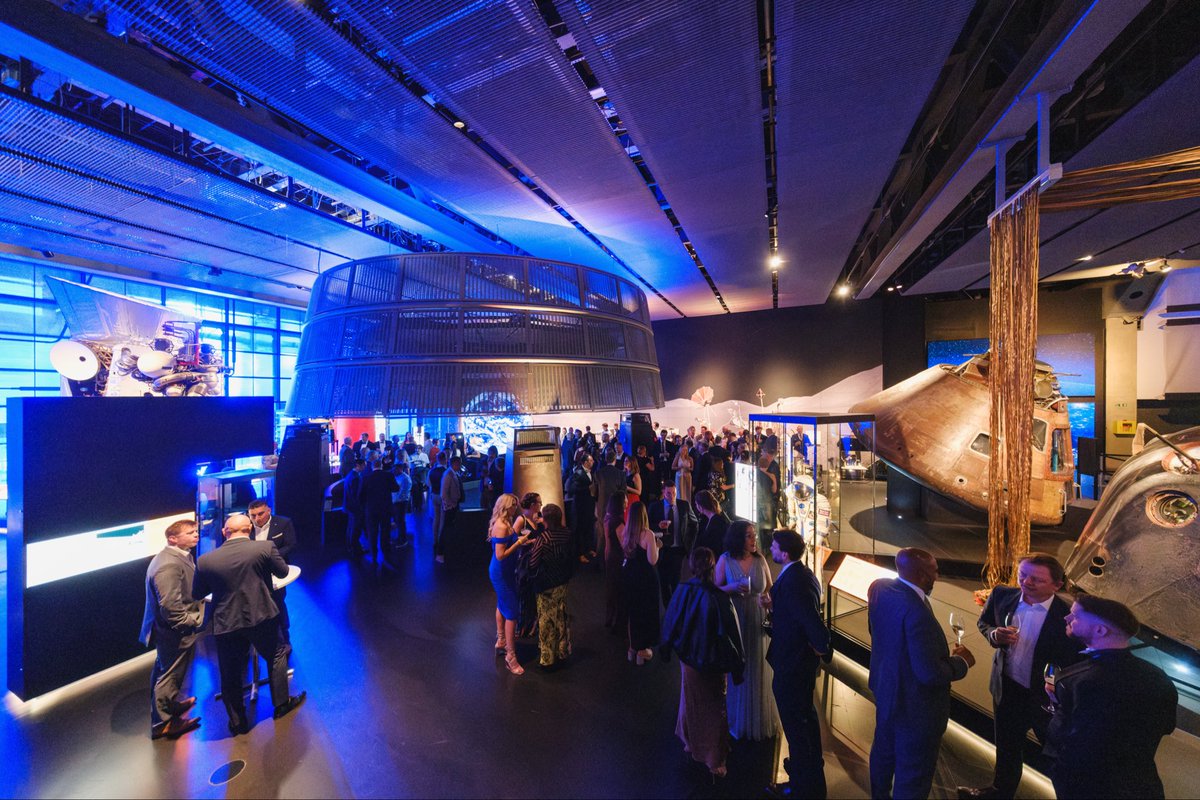 SCM_Events's tweet photo. Not every venue brings iconic galleries, world-changing inventions and unforgettable spaces under one roof.
We’re bringing a taste of the Science Museum to the UVL Showcase at Somerset House on 6 October.
Join us: https://t.co/tJXRhK14TR https://t.co/sq0offkSS8