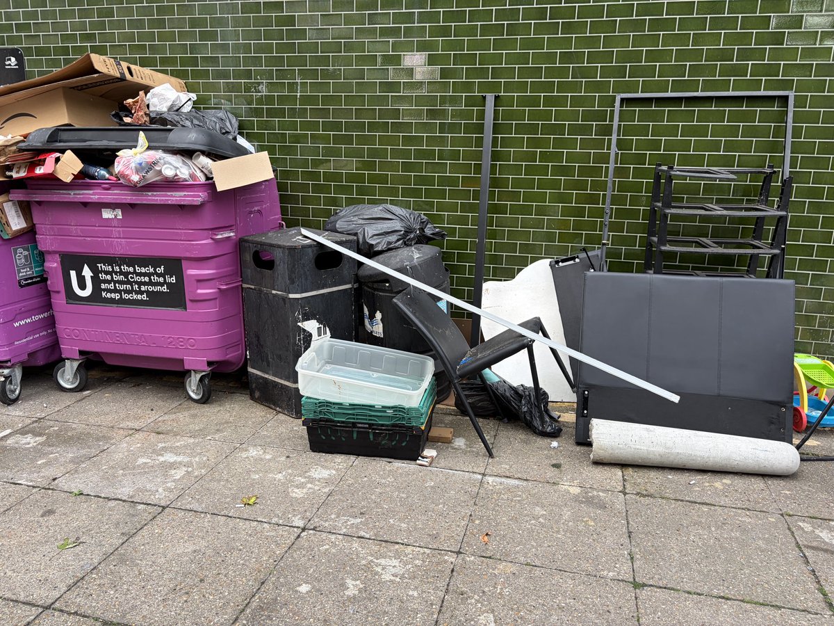 TowerDumplets's tweet photo. @LondonAssembly It’s as much to do with council (in)competence ! 

@TowerHamletsNow is a dump. Top down ineffective management. https://t.co/3YtQxHYwaO