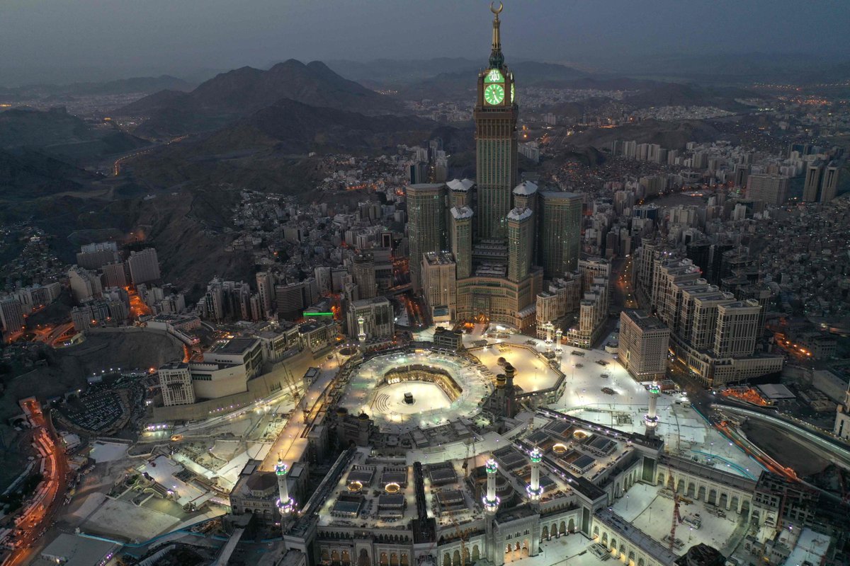 erfanyar's tweet photo. Saudi: “The security of the Two Holy Mosques and the pilgrims is a red line.” https://t.co/RteF1Bp5Ty