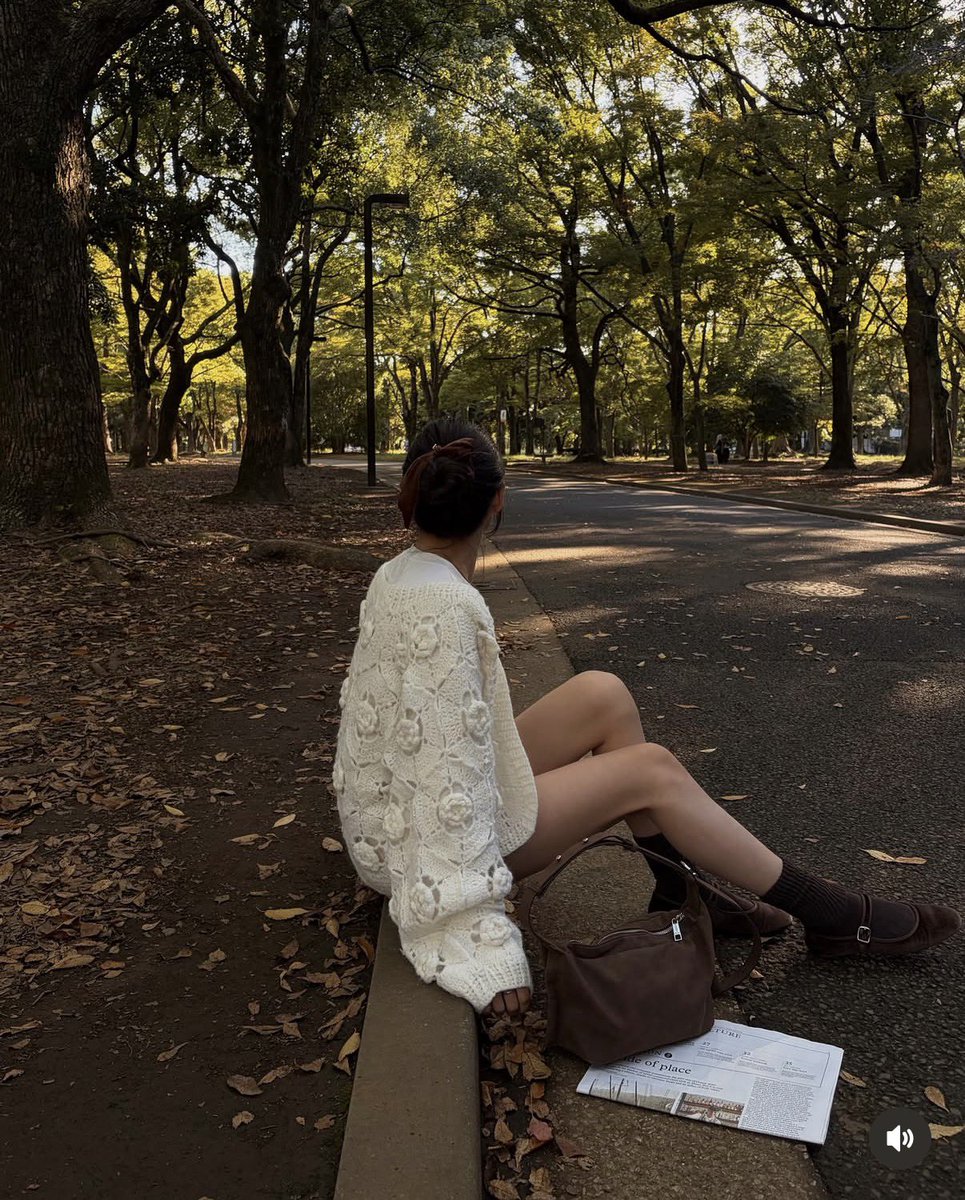 sua_lilb33's tweet photo. 秋冬コーデは、足元に少し遊び心足すと一気にお洒落… https://t.co/Liq1L0Moow