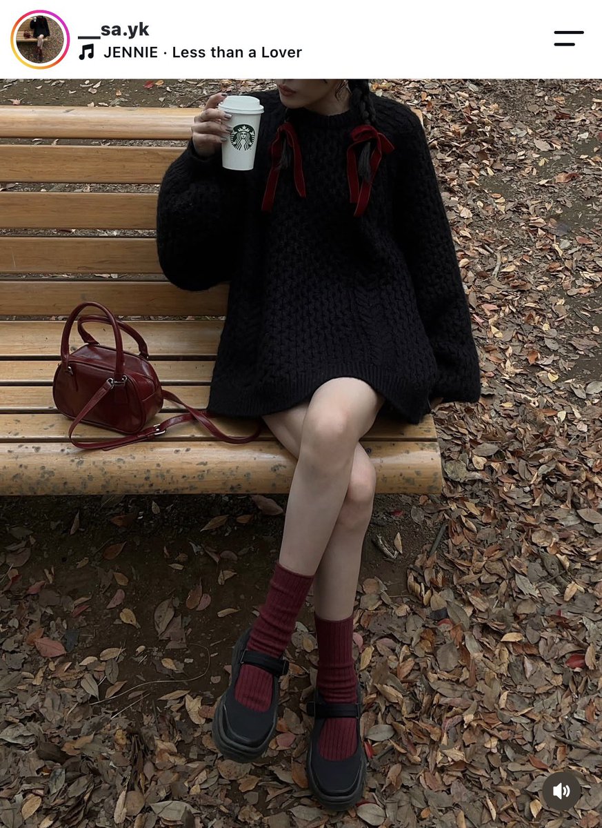 sua_lilb33's tweet photo. 秋冬コーデは、足元に少し遊び心足すと一気にお洒落… https://t.co/Liq1L0Moow