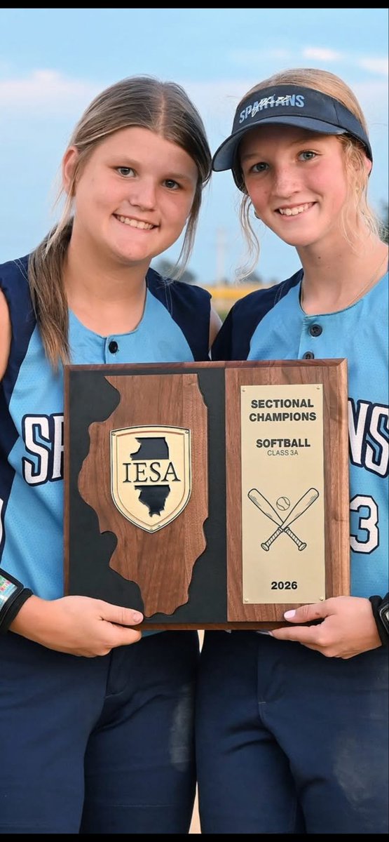 coachyoder99's tweet photo. Sectional Champions.  Proud of you #14 LETS GO…….@karlijae1 https://t.co/E2sNeTvE0i