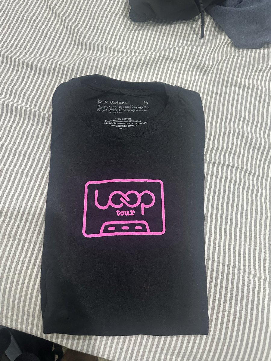 Luffysencho1's tweet photo. Okay Ed it’s disappointing, I hope Bruno mars doesn’t follow him. What should I do with this shirt https://t.co/zE5AIlZIjj