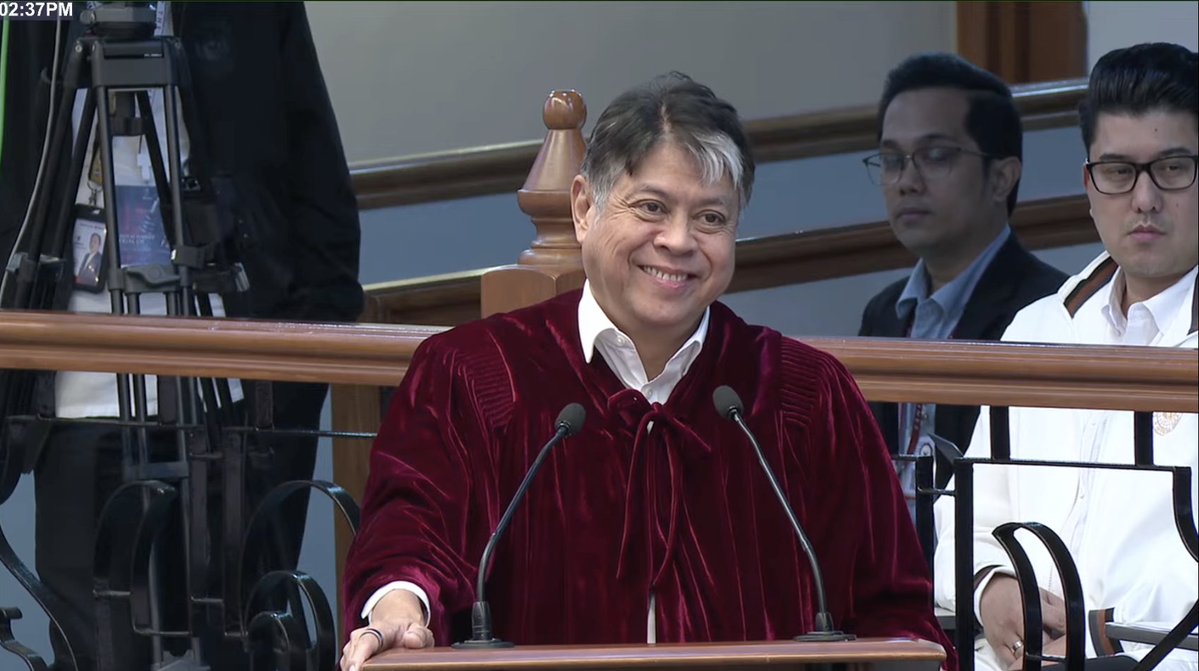 PhilippineStar's tweet photo. ‘I THINK THAT YOU SHOULD HAVE BEEN IN THE COURT’

Amicus curiae retired Chief Justice Artemio Panganiban praised Senator-judge Kiko Pangilinan on Wednesday, citing seeing him in action in the Judicial and Bar Council.

“I’ve seen you in action when I was incumbent chief justice and chairman of the JBC. You were representing the Senate in the JBC. And I must say, without any qualms about, that you have been an excellent member of the JBC in representing the Senate and I think that you should have been in the court, as a matter of fact,” he said.

“Salamat po, maraming salamat po. Thank you for your kind words,” Pangilinan replied.

LIVE: https://t.co/swoVpXNMzM