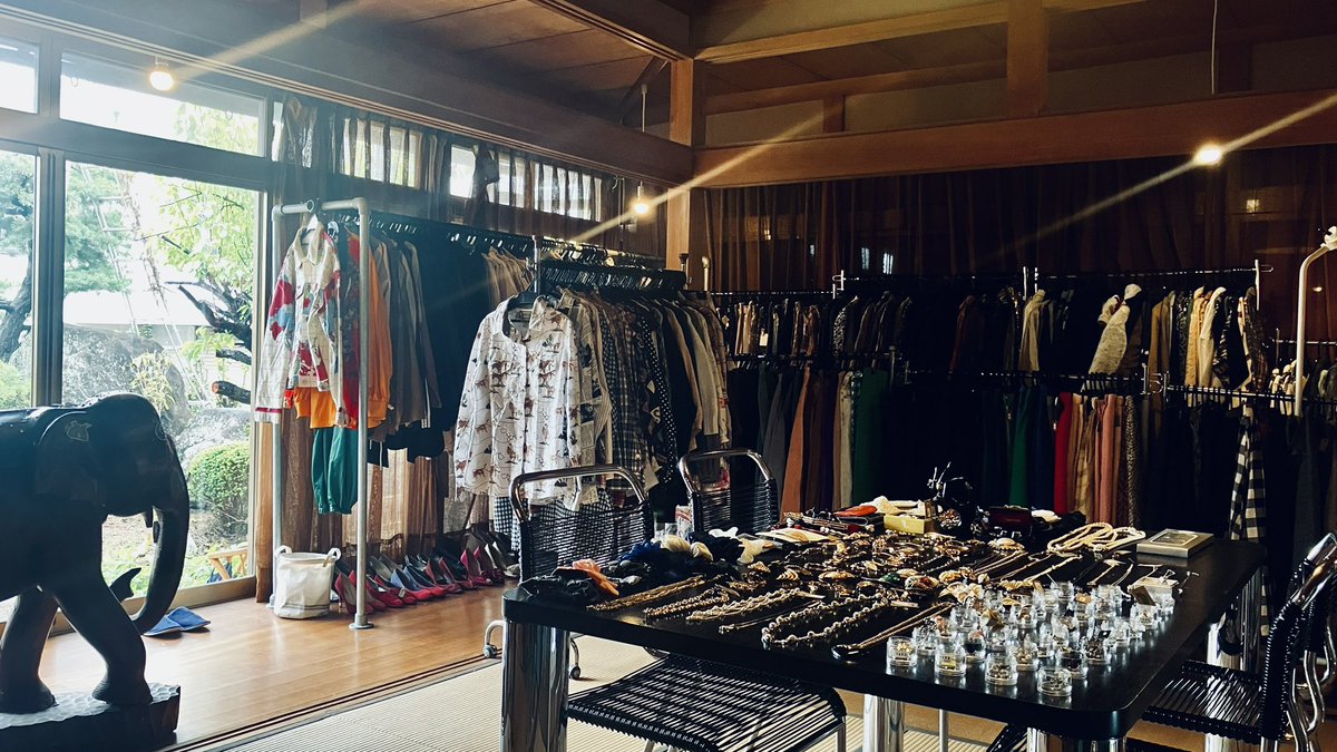 fleurANTWHARF's tweet photo. ㊗️移転　
奉還町⇨児島
Babylon👗 https://t.co/tpyO9ZUDHh