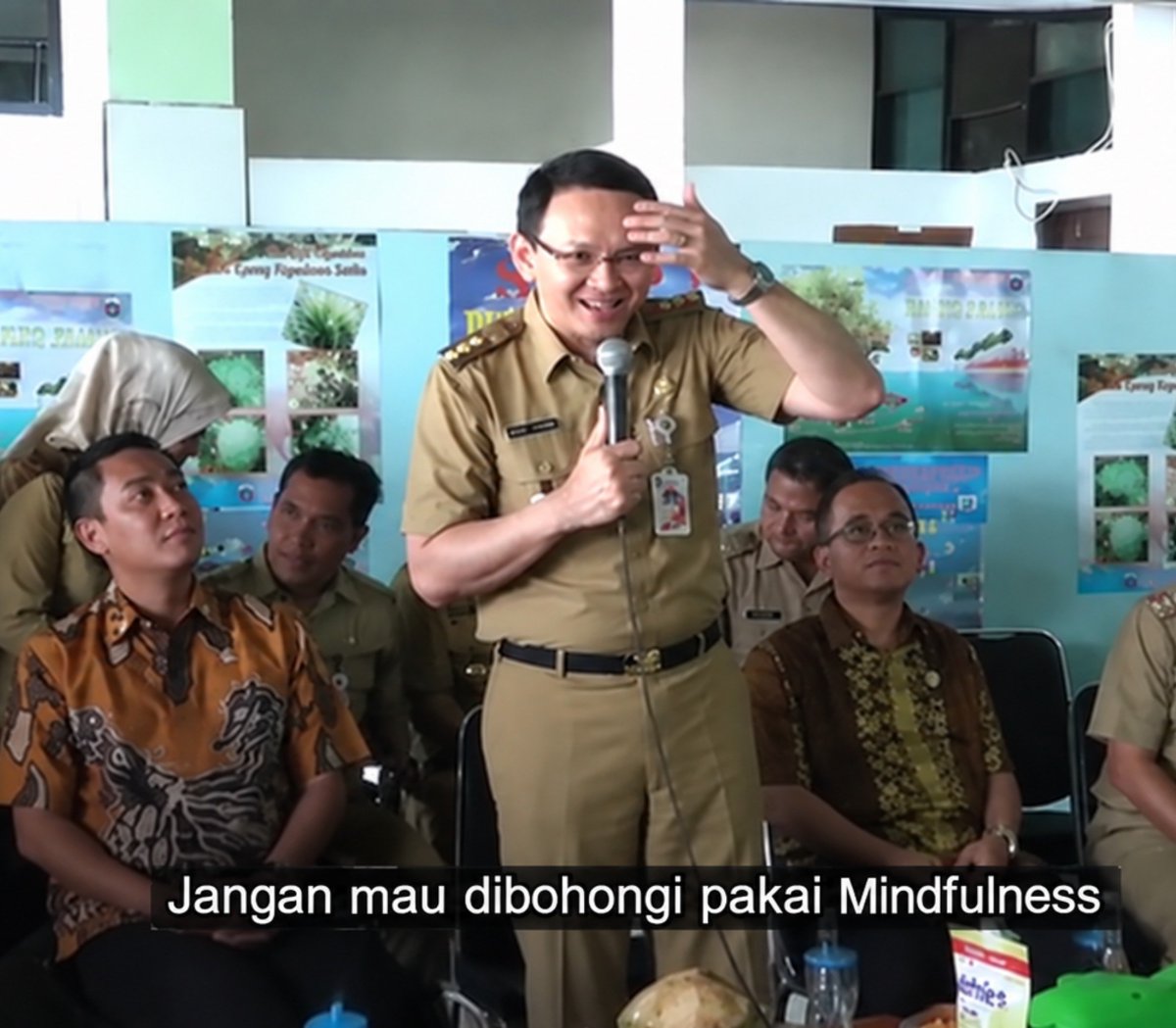 plumbinq's tweet photo. ahok was right https://t.co/RFNKzvUGJV
