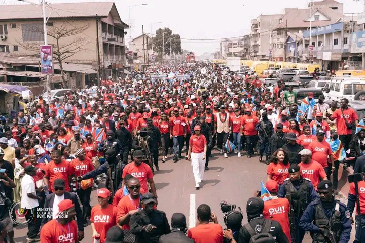 Balengelejr's tweet photo. @MartinFayulu Félicitations à Grâce Kutino. À elle seule, elle a dépassé tous les opposants de Satan 64.
à main nue, Elle les a mis KO. https://t.co/HIg5vaftQ4