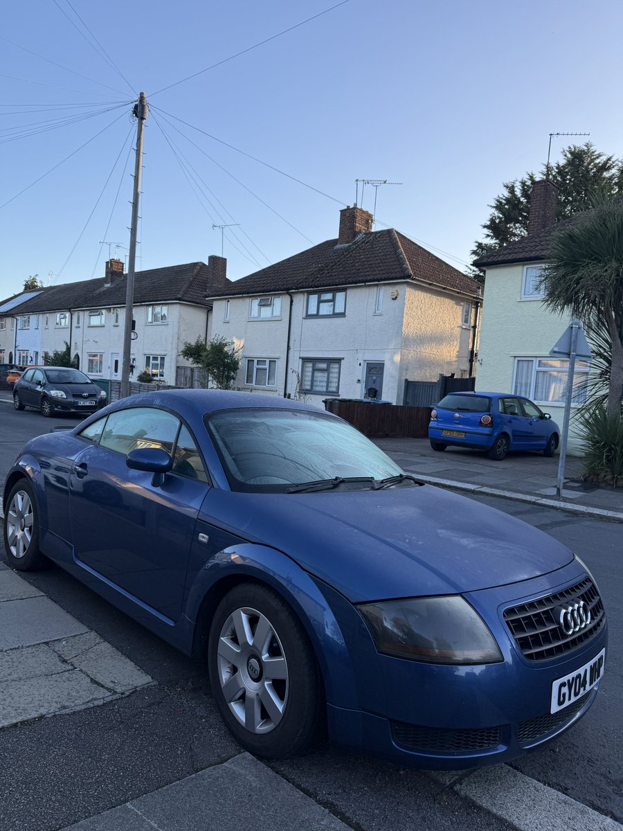 Lofth0use's tweet photo. My Audi TT 18T MK1 on a 04 plate. got it yesterday and very happy
#AudiTT #Audi https://t.co/HEoIn3UEX3