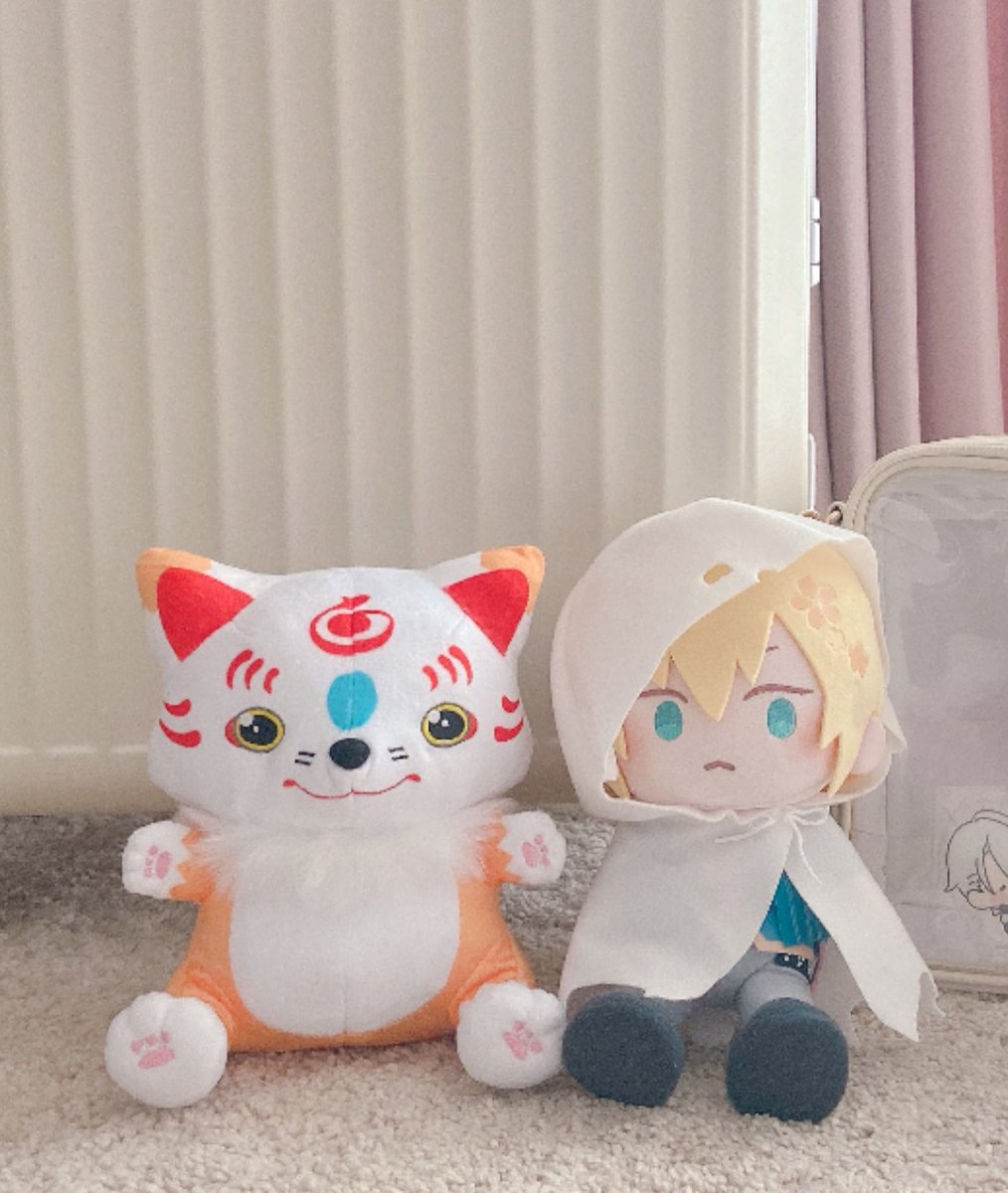 camambart's tweet photo. 今年の正月にログボのおみくじ引こうと思い本丸を訪れたのが始まり。
花札のイベントが楽しかった(^^)
5年以上ぶりの出戻り勢です。
イベント周回やら聖地巡礼やらグッズ収集などなど…どハマり中
わんぱくぬいってこんなに可愛いんですね！♡
#刀剣乱舞好きさんと繋がりたい 
#審神者さんと繋がりたい https://t.co/tieGfKMQhC