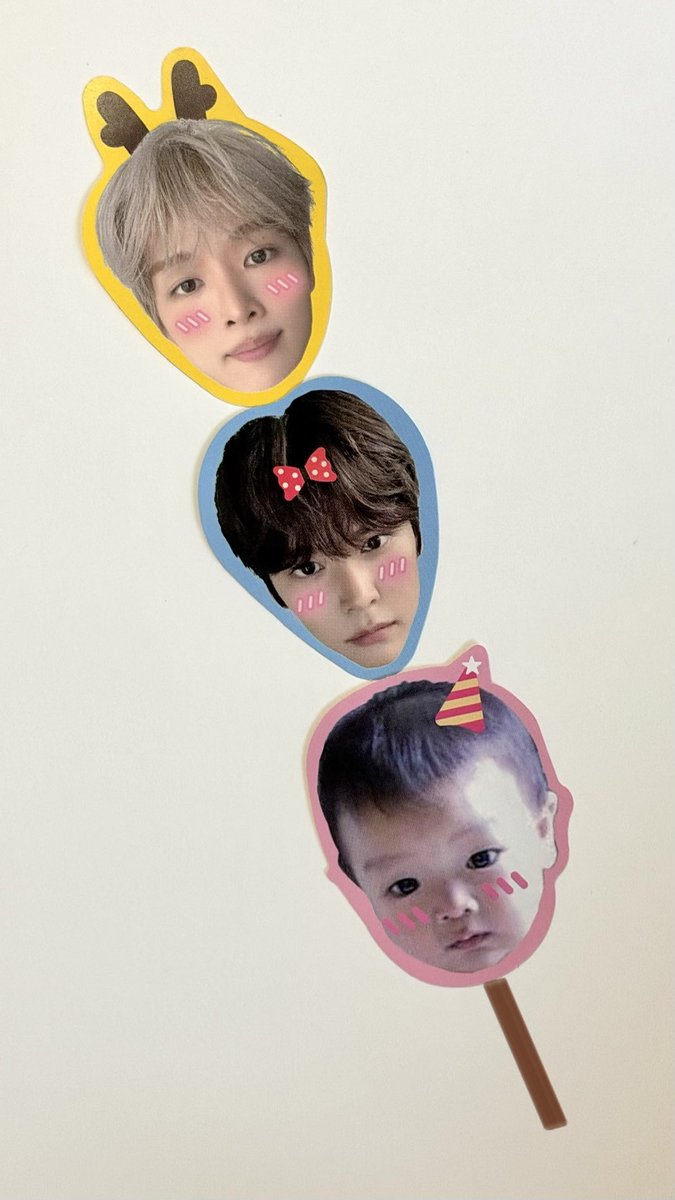 wjdtjdcks_gg's tweet photo. 천사는 실존했고,, 그 천사가 가까운 곳에 있었습니다 . . 🪽
영원즈세트로 보내준거 진짜 너무 고마워서 눈물이 막 남ㅜㅜ https://t.co/JPlhWwkZhP