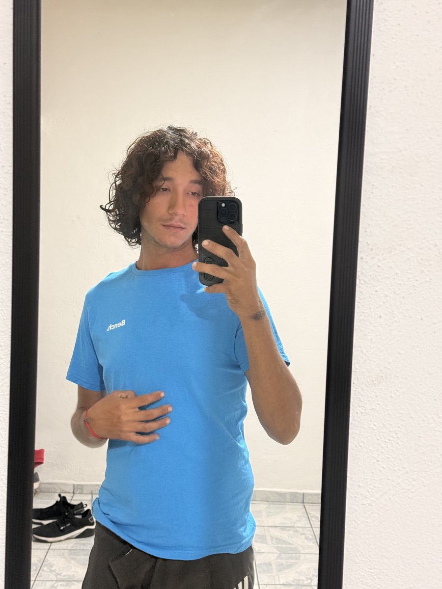 YesVicioNo's tweet photo. 🌊 https://t.co/wmfb04P2q7