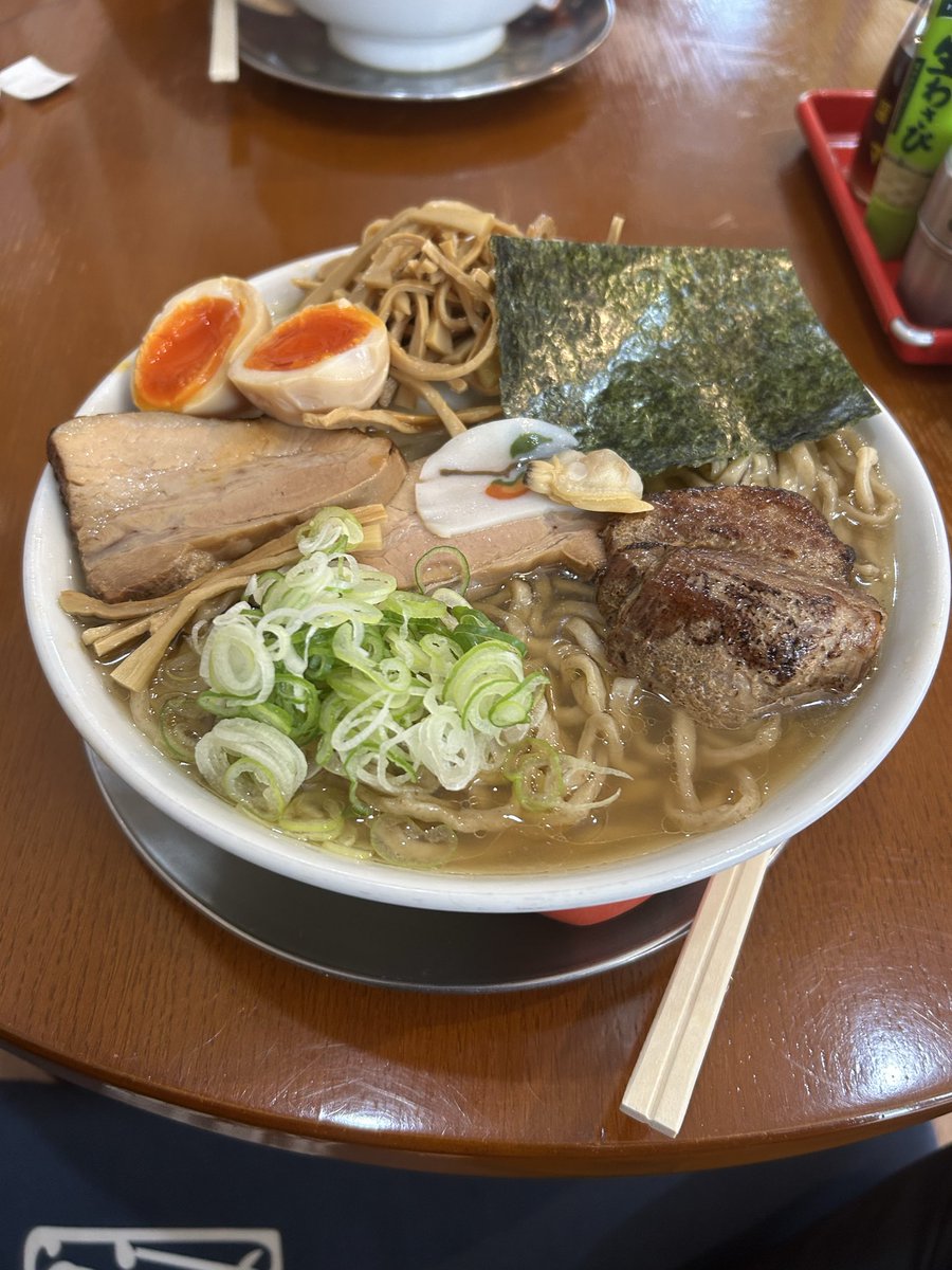 31720206mk's tweet photo. ラーメン金子さん

中華　大
メンマ
豚2アップ
われたまくん

激うま味

スープまで完飲完食でした‥🍜

ご馳走様でした https://t.co/p0zQdVJZCp