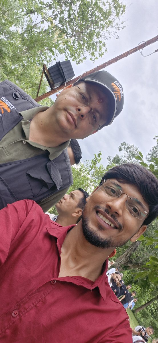 ShivamdixitInd's tweet photo. "देवभूमि के रक्षक, प्रखर सनातन-संवाहक और उत्तराखंड के लोकप्रिय मुख्यमंत्री आदरणीय श्री @pushkardhami जी को जन्मदिवस की अनंत बधाई एवं हार्दिक शुभकामनाएं! 💐🚩"

​📍 ​समान नागरिक संहिता (UCC) लागू कर देश को नई दिशा दिखाने का आपका ऐतिहासिक कदम अभिनंदनीय है।

​मतांतरण विरोधी कानून, सख्त भू-कानून और देवभूमि की पवित्रता व जन-सांख्यिकी (Demography) की रक्षा के लिए आपका 'ज़ीरो टॉलरेंस' मॉडल मिसाल बन चुका है!

​📍 भगवान श्री केदारनाथ जी और बाबा बद्रीविशाल से प्रार्थना है कि वे आपको उत्तम स्वास्थ्य, दीर्घायु और देवभूमि की सेवा हेतु सदैव अपार शक्ति प्रदान करें! ⚡

​जय बाबा केदार! हर-हर महादेव! 🙏✨