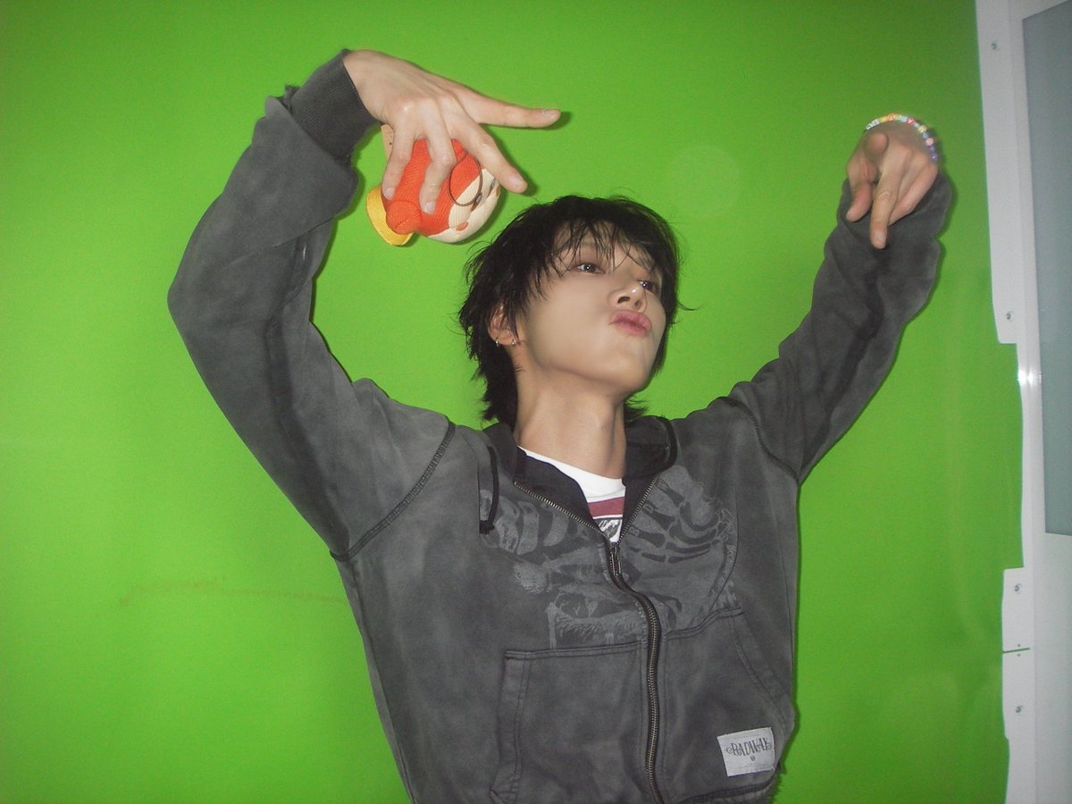 TEN_offcl's tweet photo. 📸 Photo dump part 3

#TEN #IRL #TEN_IRL
#TEN_OUTWEST https://t.co/EO2TWby9gU