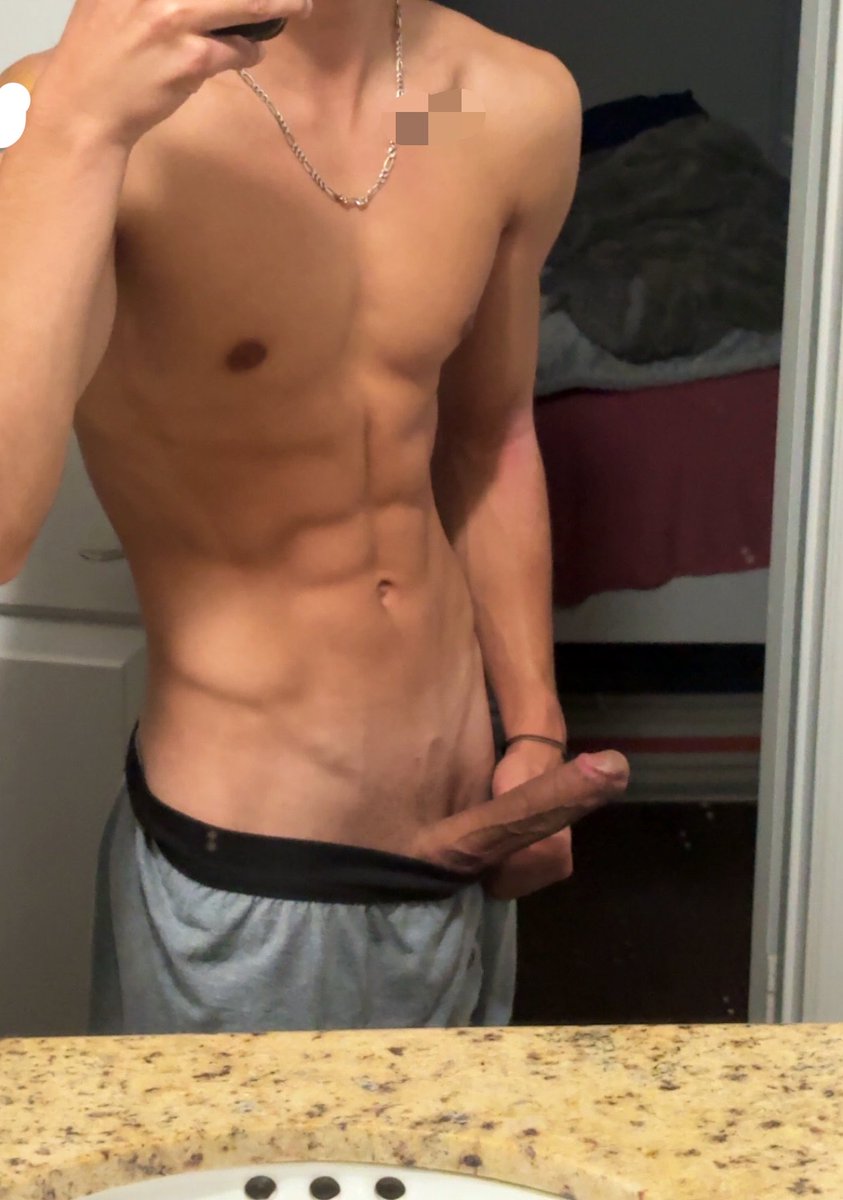 111him111's tweet photo. would you look at that…you got me so hard just thinking about you

(double pic 🥳)

#nsfw #nsfwtwt #latino #abs #sexy #dick https://t.co/ORZNAEUVmw
