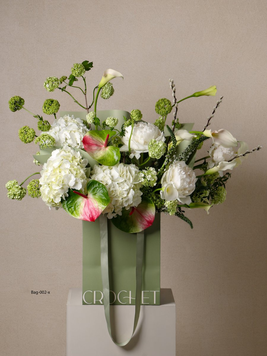 KenethNguyvs's tweet photo. Fresh White Garden 🤍
Crisp white, fresh green &amp; subtle pink — clean, natural and effortlessly elegant. https://t.co/pDv1lC44uK