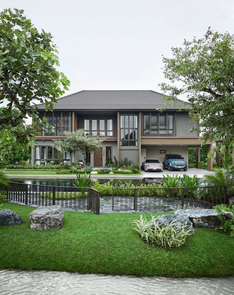 Uthaisangsuk tweet picture
