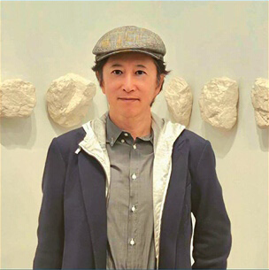 jojo_wiki's tweet photo. Photo of Hirohiko Araki from The JOJOLands Volume 9 https://t.co/ARcU1EtdpO