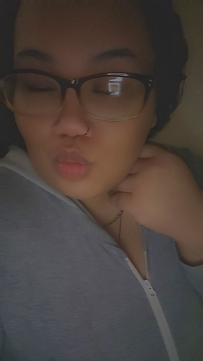 itsMissBehaven's tweet photo. Goodnight 🌙😘 https://t.co/Wteo69iCA8