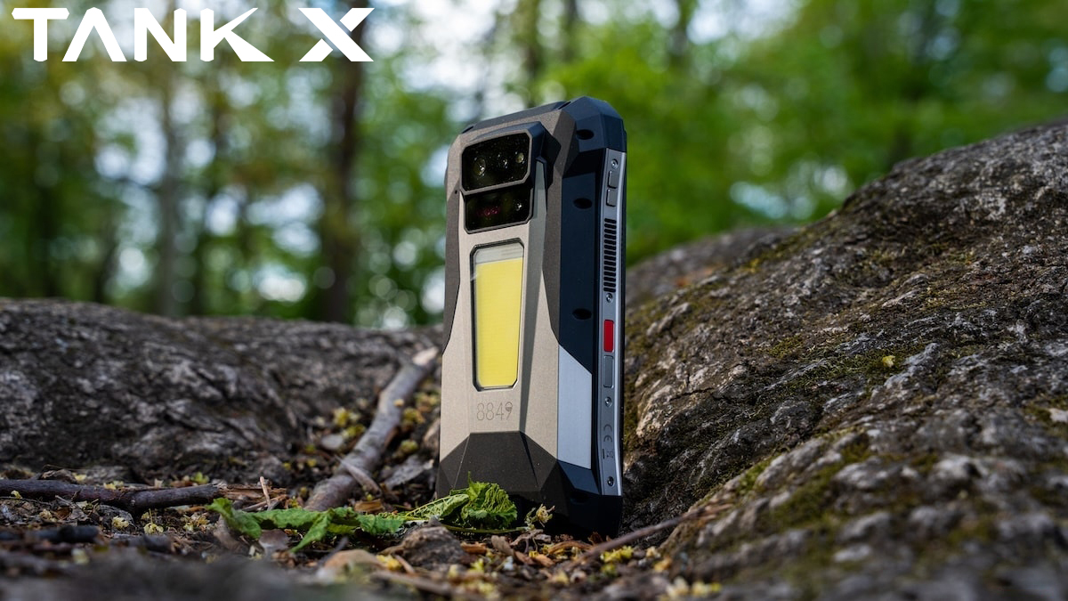 8849tech's tweet photo. WHY BABY YOUR PHONE WHEN YOU CAN TAKE A TANK? 
Meet TANK X — a rugged phone made for everyday adventures without the flagship price tag.
-1080P Projector
-17,600mAh Battery + 120W Charging
-64MP Night Vision
-1200-Lumen Camping Light
TANK X — Tough Made Simple.
#TANKX #Rugged https://t.co/osTyDdGMOS