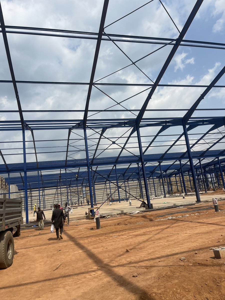 Yourlove_dr's tweet photo. 🏗️ BUILDING? WE’VE GOT THE STEEL YOU NEED! 🔩

Looking for quality iron rods at competitive prices?
Omola Steel supplies iron rods in all sizes, available for both retail & wholesale.
✅ Quality products
✅ Reliable supply
✅ Competitive prices
✅ All iron-rod sizes
✅ Retail & wholesale
📍 Command Road, Atapa Bustop
📞 07037490242 — Call/WhatsApp
Whether you're building a house, commercial project, or handling a major construction job, send us a DM or call today.

OMOLA STEEL — Building Stronger Together. 🏗️🔩
#OmolaSteel #IronRods #BuildingMaterials #ConstructionNigeria #Builders #RealEstateNigeria #NigeriaBusiness