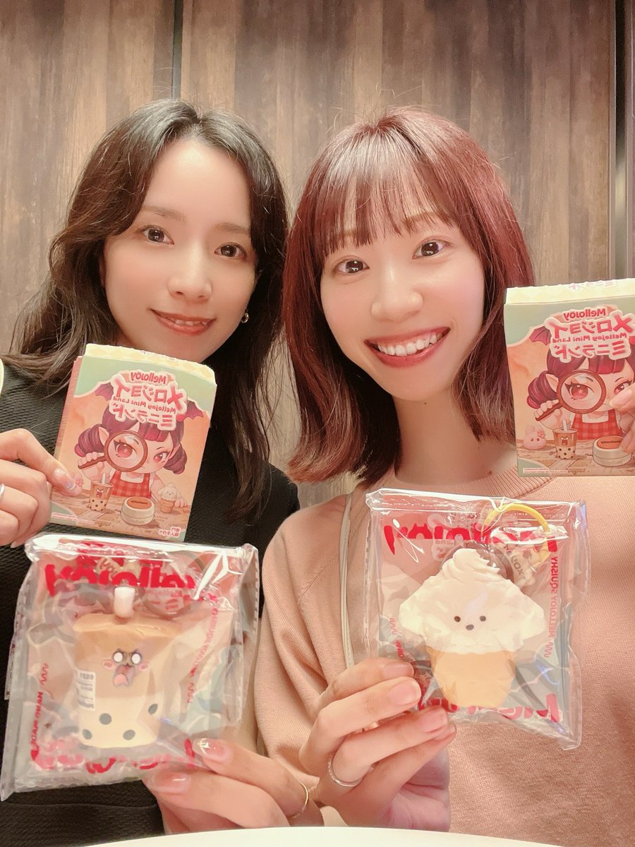 nooontan22's tweet photo. ぱんちゃんとメロジョイのポップアップに行ってきたよ🎠💖
欲しかったやつGet♡♡
メロイアちゃんとも写真撮れて嬉😈🩷

#Mellojoy 
#MelloyainTokyo
#MellojoyHARAJUKUPOPUP
#MellojoyWorld https://t.co/tob7eypUWs