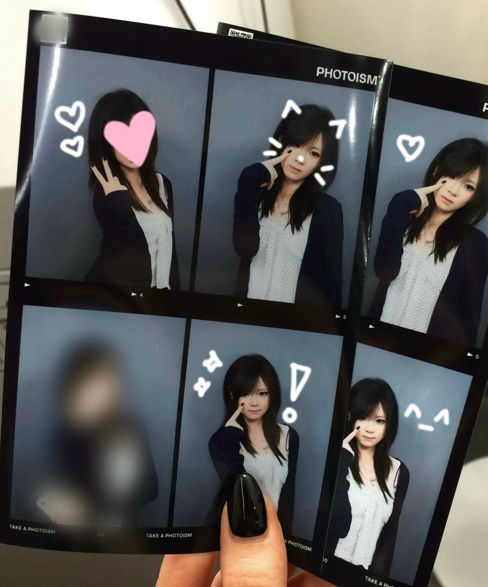 innoxint's tweet photo. hii! lf moots to game with &amp; chat ^.^ ⠀ ⠀ ⠀ ⠀  
:¨ ·.· ¨: ⠀ ⠀ ⠀ ⠀ ⠀                
`· .   xin ୨ৎ 19 ,  she , cn, cs student       
꒰ league, ow, wuwa, val, ꒱   
love j-fashion, kpop, chiikawa  ♡ ノ ↺ to be moots    #promotwt #leaguetwt #gamingtwt #owtwt #valtwt https://t.co/QaA9ZgWgsR