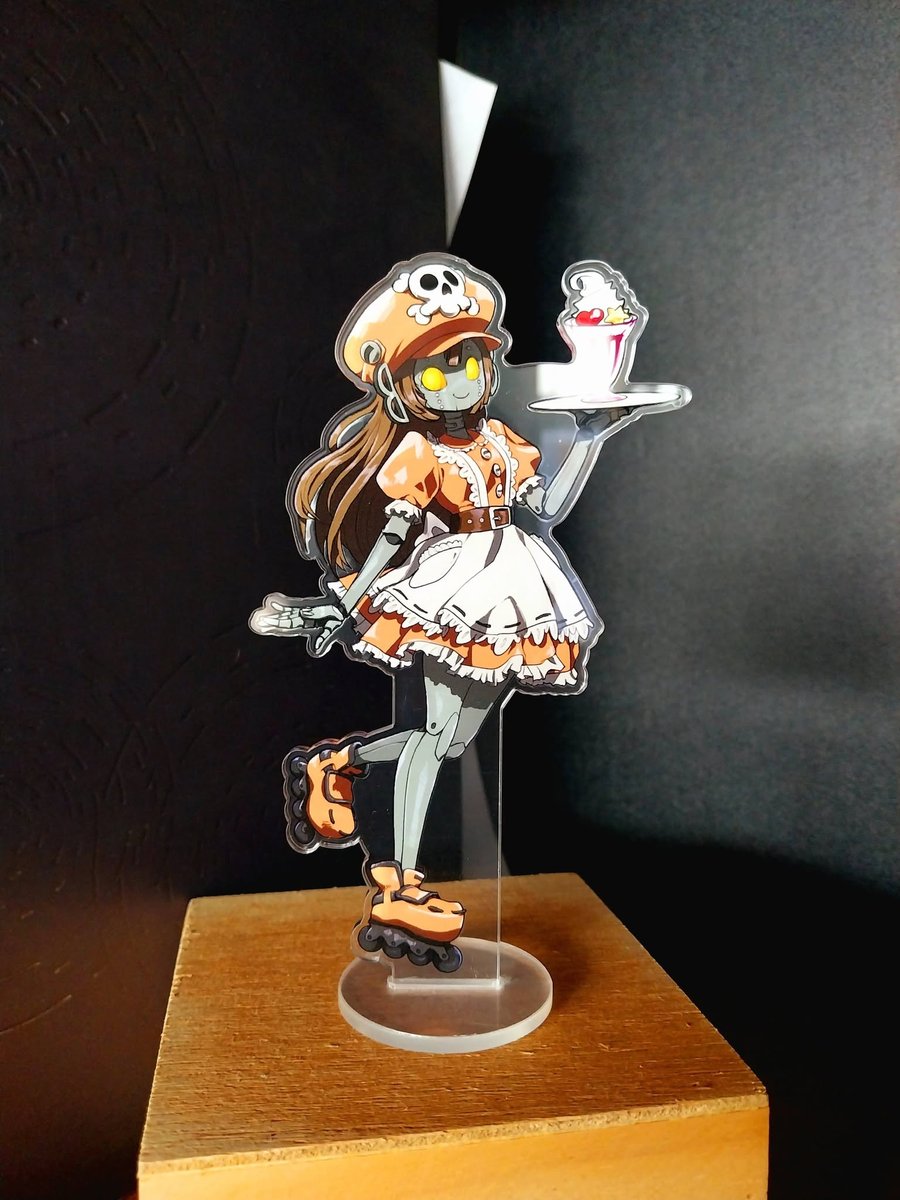 horrormove's tweet photo. All right, she's here!!! Bro and sis are together now. My last year's dream come true https://t.co/bAzaG55nV0