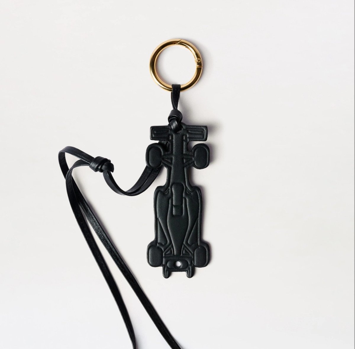 StylebyGissy's tweet photo. Silvia Tcherassi 

F1 Charm 

F1 Charm
€190) https://t.co/QTQBETAhYp