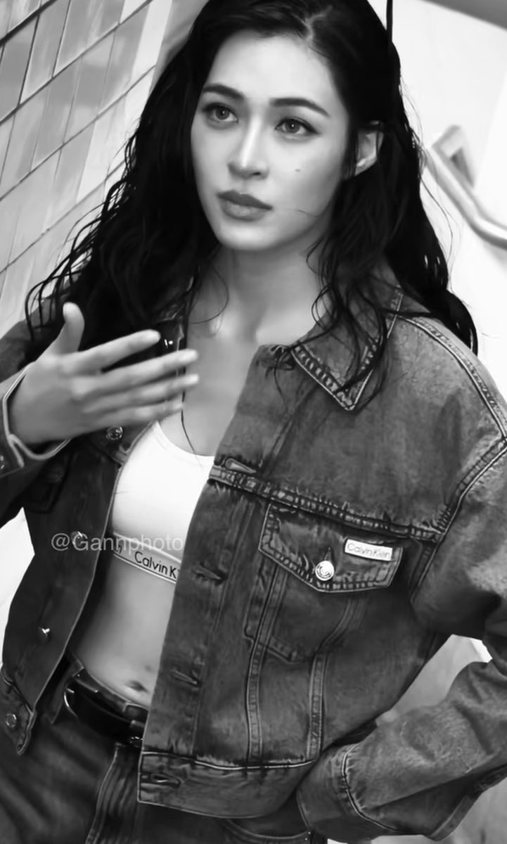 adocadocado's tweet photo. โหววว  Lingling Kwong 🤍🖤 

Cr. IG: gannphoto 

#LinglingKwongxCalvinKlein
#CalvinKleinSS27 #NYFW #NewYorkFashionWeek
#CalvinKlein #LinglingKwong
@linglingsirilak @CalvinKlein https://t.co/g3hs5ygzi2