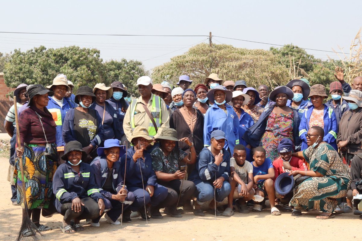 mafakela_hetf's tweet photo. Clean-ups remove the waste. Responsible waste management prevents it from coming back.

Every day, we can make choices that reduce the amount of waste ending up in our streets, drains &amp; dumpsites.
@ishmaelmkandla
#MHETF #WasteNotWednesday #WastePrevention #WasteManagement https://t.co/sWdF7e1IUs