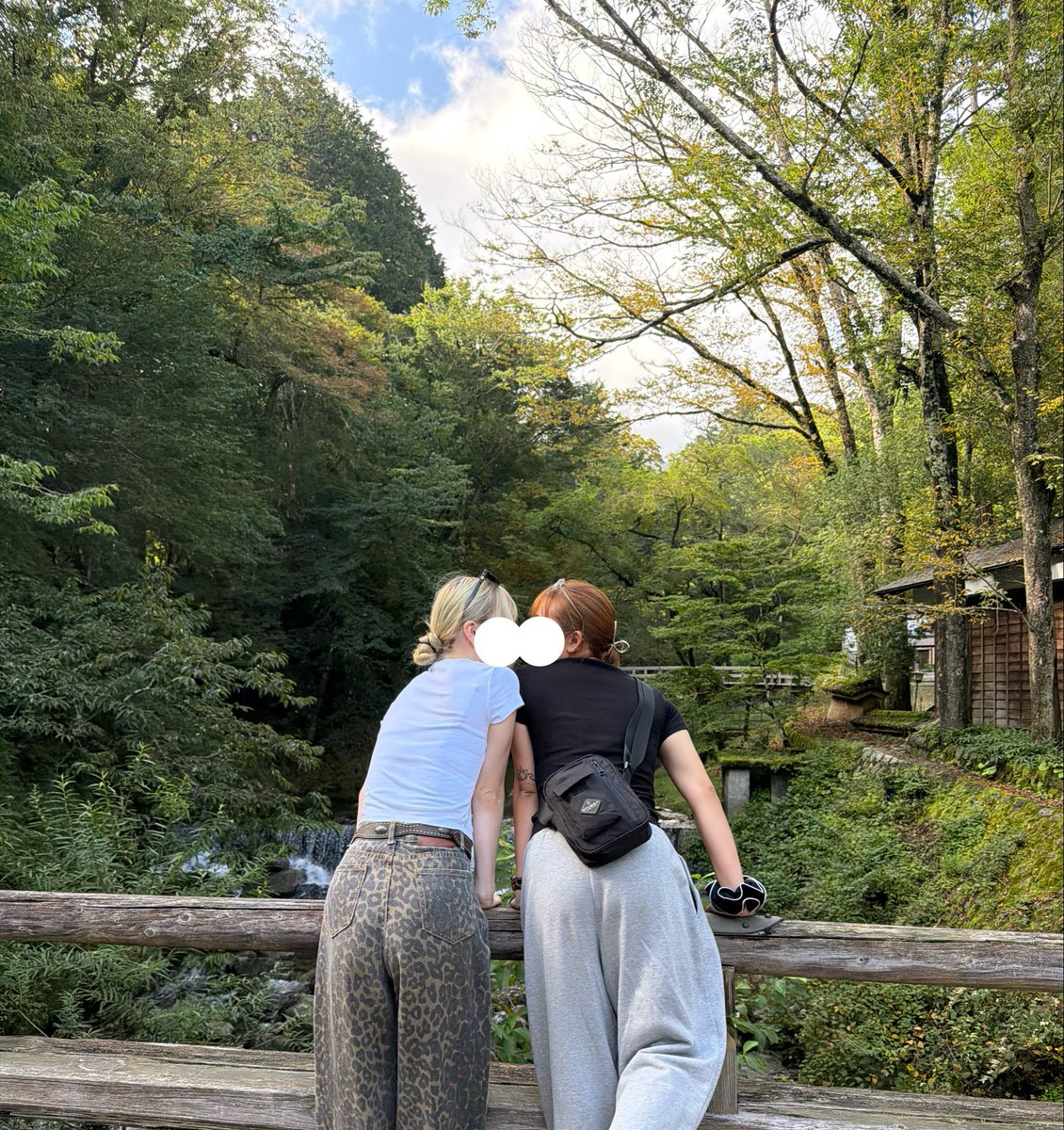 hpe____pp's tweet photo. 彼女のお友達と彼女と夏延長してきた☀️ https://t.co/EzH8uUAJn4