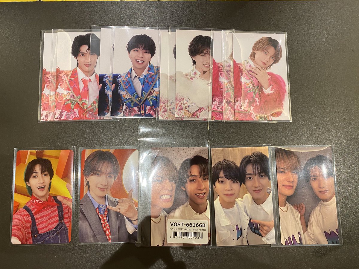 y_____n_____'s tweet photo. 【交換】M!LK LOVE ENG!NE ラブエンジン 会場 抽選 限定 ラキドロ トレカ

(求)トロピカル衣装 吉田

(譲) 同種 佐野 塩﨑 曽野 山中
異種 
ラキドロジャケット衣装 塩﨑 曽野 山中
ホログラム 佐野 塩﨑 曽野 山中
ペア 3080 さのその そのざき
初回 曽野 山中

本日リリイベ会場または郵送にて取引 https://t.co/XtI9rkRw1w