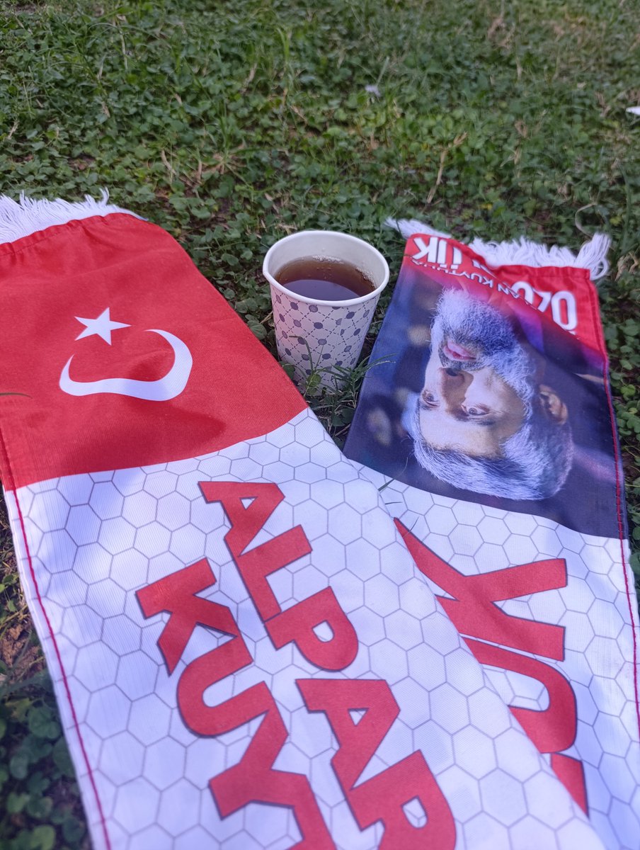 demirrabiafv's tweet photo. Kıymetli Alparslan hocam
Kıymetli Semra hocam
Kıymetli Eşim Taha Bey ve tüm İslam davasına gönül vermiş kardeşlerim ile birlikte...

#GönüllerBirOlsun https://t.co/o1RuPAnjyG