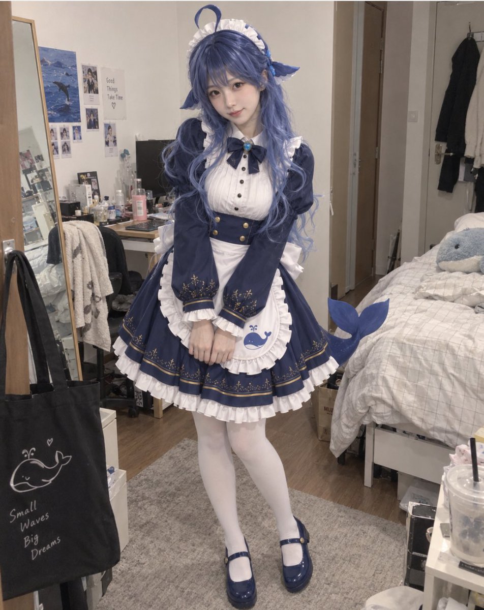 coseryaya's tweet photo. 谢谢柴郡@0xCheshire 送我的大肥鱼cos服

已经穿上啦，很合身！

如果穿这个去2049，或者什么AI大会
出镜率是不是很高，就会有项目方找我打广

#DeepSeek #AI #cosplayㅤㅤㅤㅤㅤㅤㅤ https://t.co/8aTGzJvZpT