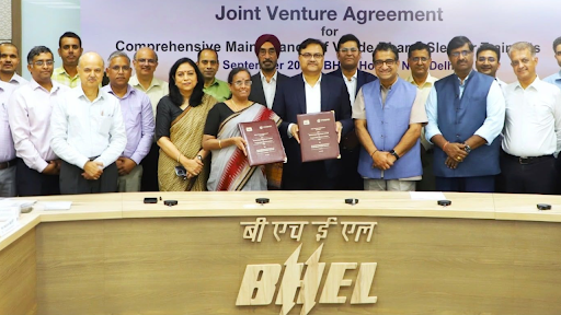 RailAnalysis's tweet photo. #BHEL and #TitagarhRailSystems sign JV agreement for 35-year maintenance of 80 #VandeBharat #Sleepertrainsets

Read more: https://t.co/8pFqwrxHED

@BHEL_India @titagarhgroup 

#TRSL #IndianRailways #RailwayInfrastructure #RailwayTechnology #RollingStock #RailAnalysis https://t.co/p0Axr51YOw
