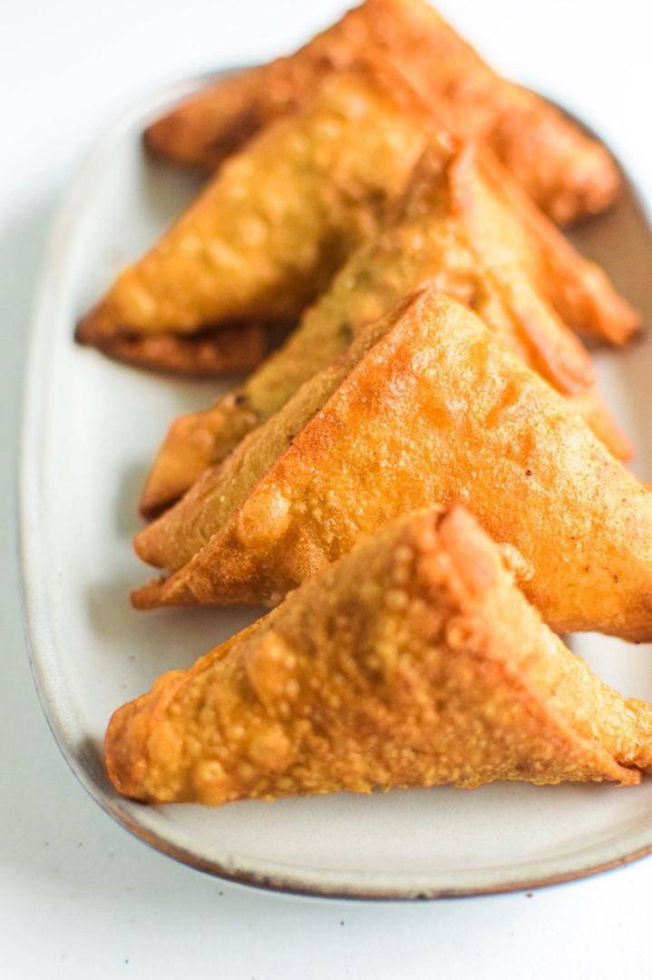 mba_oven's tweet photo. Place your orders for our tasty, spicy and crunch samosa and spring rolls by calling 0538861044 or visit our website https://t.co/1dcFrom6cH to order ASAP.
#MBAGroup #MBAOven #RedefiningBakingStandards #MBAOvenSnacks #Samosa #SpringRolls https://t.co/QEBlIscGRp